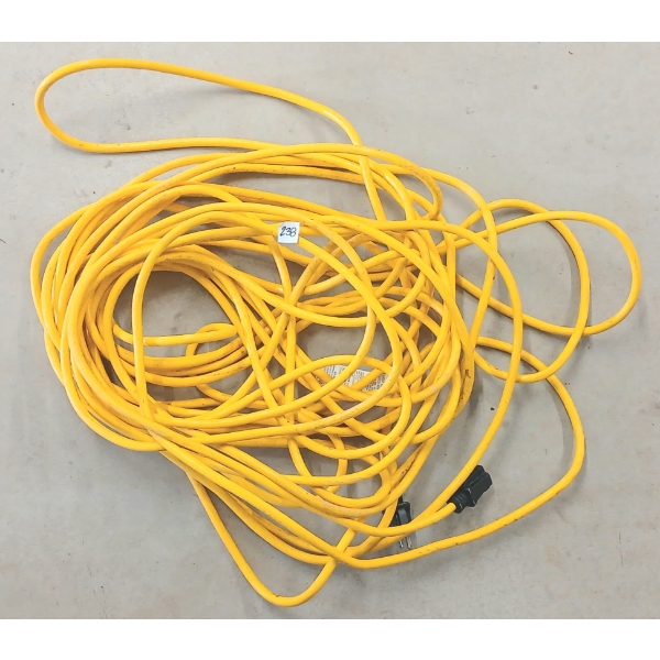 INDUSTRIAL EXTENSION CORD