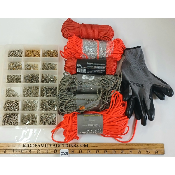 JOB LOT - FISHING ATTACHMENTS W/ CASE, PARA CORDS & DURAMAX XL GLOVES