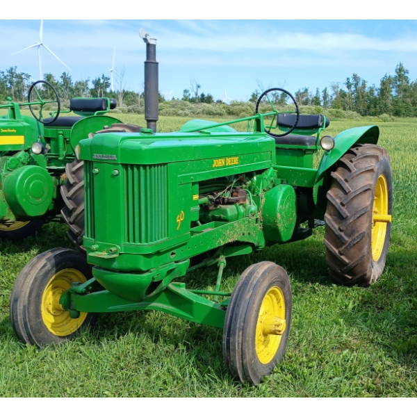 JOHN DEERE MODEL 50 TRACTOR - STANDARD - 1953