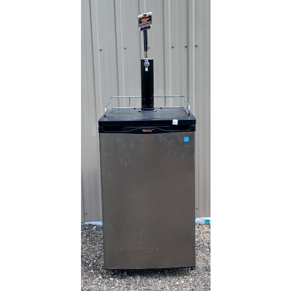 DANBY BEER KEG COOLER