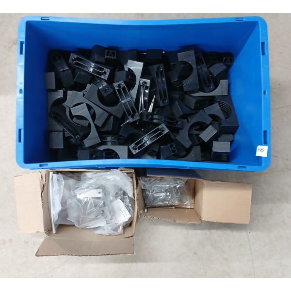 QTY OF PIPE CLIPS
