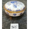 Image 1 : PORCELAIN TRINKET BOX