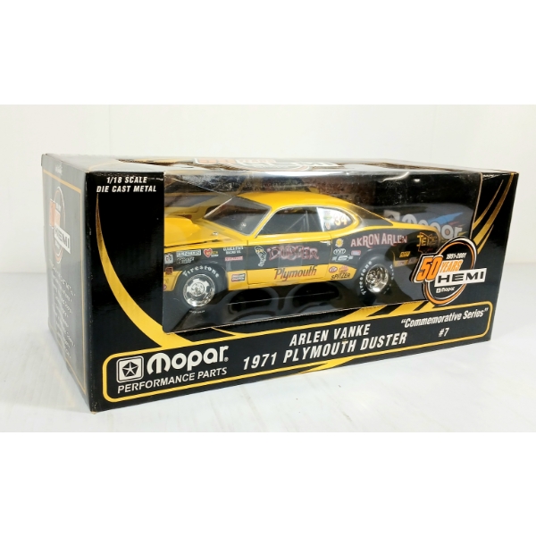 ERTL MOPAR DIECAST 1971 PLYMOUTH DUSTER MODEL - ARLEN VANKE - SEALED