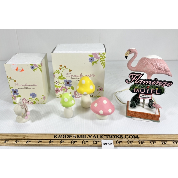 LOT OF 3 - DEPARTMENT 56 & SNOWBUNNIES ACCESSORIES - INCL FLAMINGO MOTEL, GOOSE, & MUSHROOMS