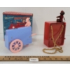 Image 2 : LOT OF 2 - KNICKERBOCKER PLASTIC MUSICAL HURDY GURDY & WIND UP MONKEY MUSIC BOXES 