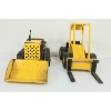 Image 4 : LOT OF 2 - TONKA FORKLIFT & TRENCHER - PRESSED STEEL