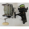 Image 5 : LOT OF 2 - FISHING REELS - INCL QUANTUM & PENN LONG BEACH