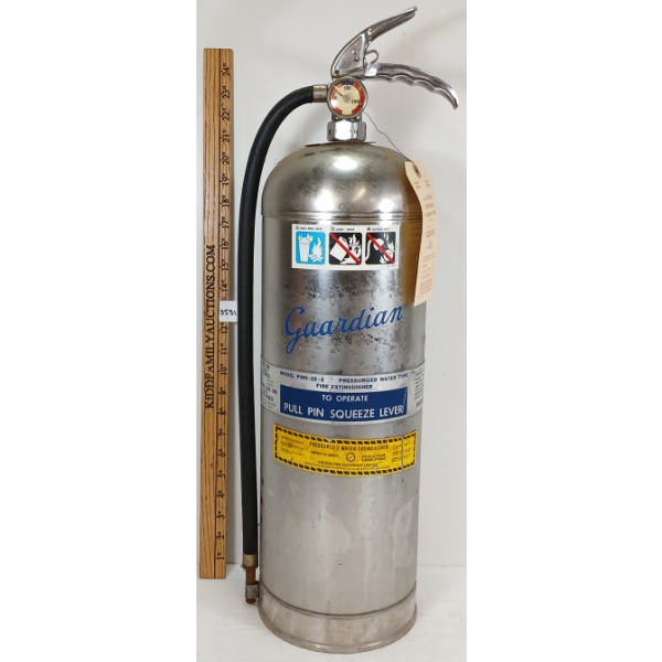 GUARDIAN PRESSURIZED WATER TYPE FIRE EXTINGUISHER