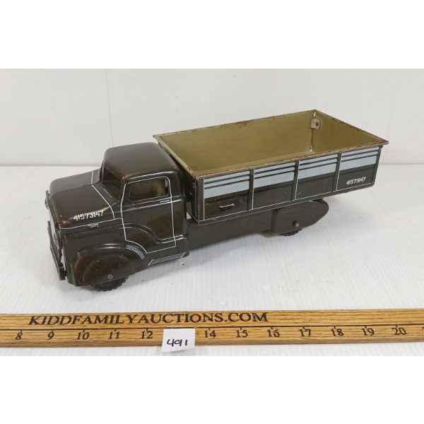 MARX (?) TIN ARMY TRUCK