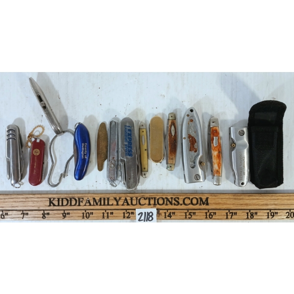 JOB LOT - POCKET KNIVES & MULTI-TOOLS
