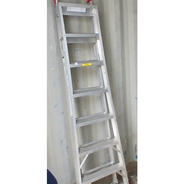 BON L ALUMINUM MULTI-WAY COMBINATION LADDER 
