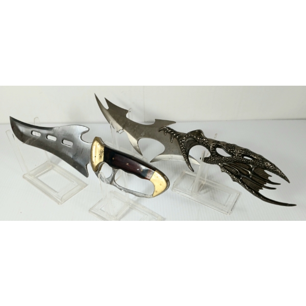 LOT OF 2 - UC1271 KRAKEN FANTASY DAGGER & GALACTIC WARRIOR FANTASY BOWIE KNIFE