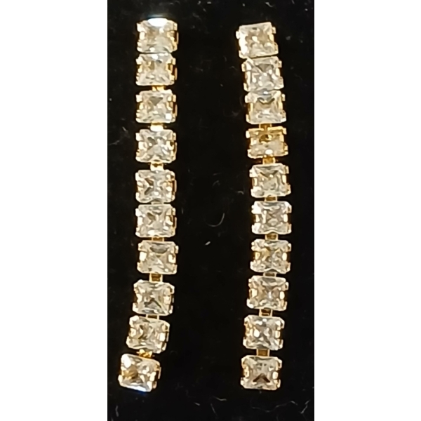 PAIR OF 18K GOLD PLATED PRINCESS CUT SIMULATED DIAMOND (CZ) TASSEL EARRINGS