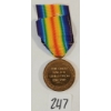 Image 2 : WWI VICTORY MEDAL - 115715 PTE. T. DAVIS CAN. CAV. BDE.