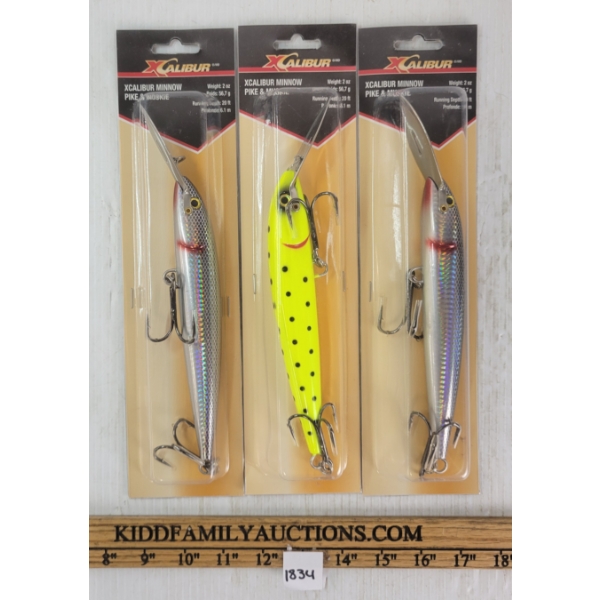LOT OF 3 - XCALIBUR PIKE & MUSKIE LURES - INCL 2oz MINNOWS