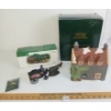 Image 4 : LOT OF 2 - DEPARTMENT 56 DEDLOCK ARMS & HORSE DRAWN HEARSE