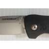 Image 3 : LOT OF 3 - LOT OF 2 - LEATHERMAN & UNKNOWN FOLDING KNIVES