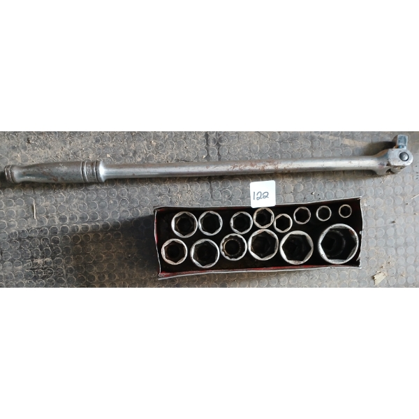 SNAP ON SOCKET SET & BREAKER BAR 3/8 - 1 1/4