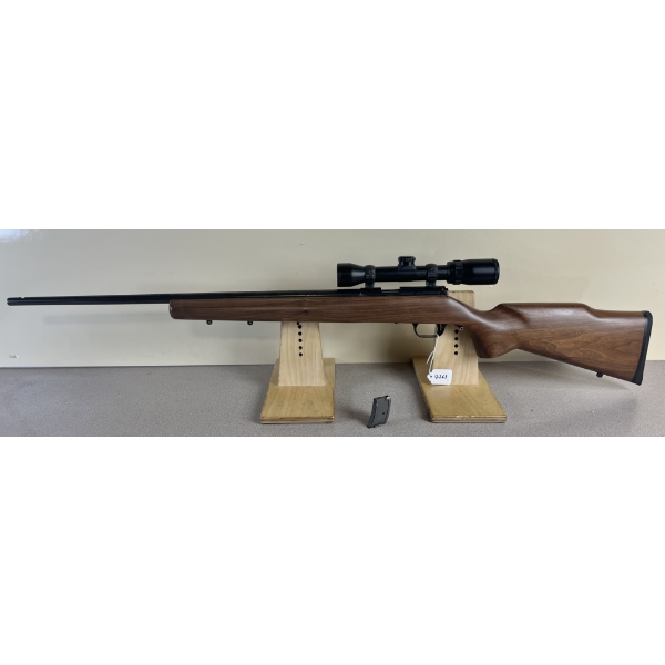 BROWNING T-BOLT IN .22 LR