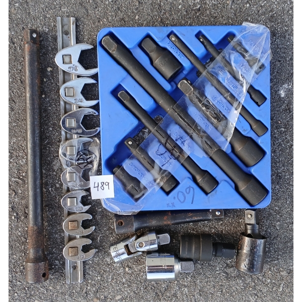JOB LOT - SOCKETS - CROW FOOT, EXTENSIONS, SWIVEL