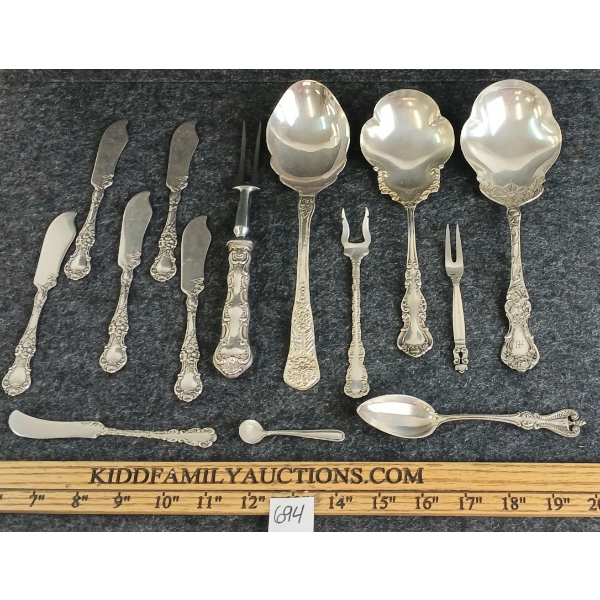 LOT OF 14 - STERLING SILVERWARE PIECES - INCL R. WALLACE