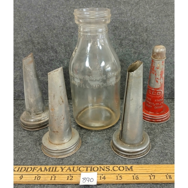LOT OF 5 - MOTOR OIL QT BOTTLE & SPOUTS