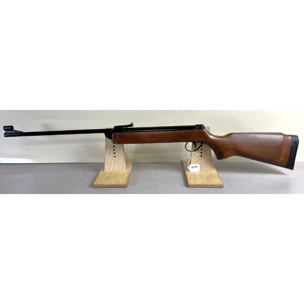 BSA METEOR IN .22 PELLET - PAL REQUIRED 