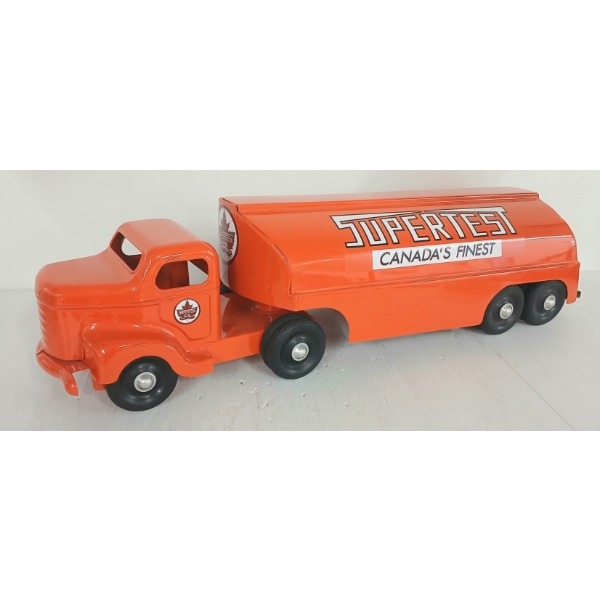 MINNITOY PRESSED STEEL SUPERTEST OIL TANKER 