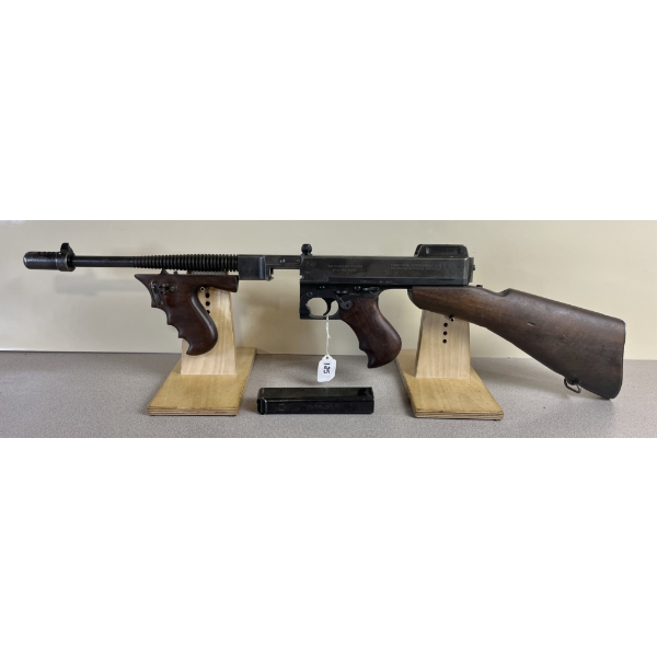 CDN BROAD ARROW AUTO-ORDNANCE MODEL THOMPSON 1928A1 IN .45 ACP - DEACTIVATED 