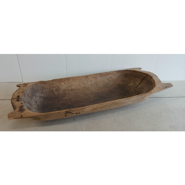 WOODEN BANQUET BOWL