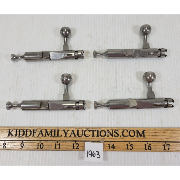 LOT OF 4 - COOEY 64 BOLTS