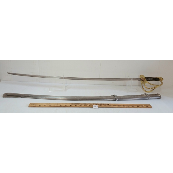 US LIGHT CAVALRY SABER W/ SCABBARD