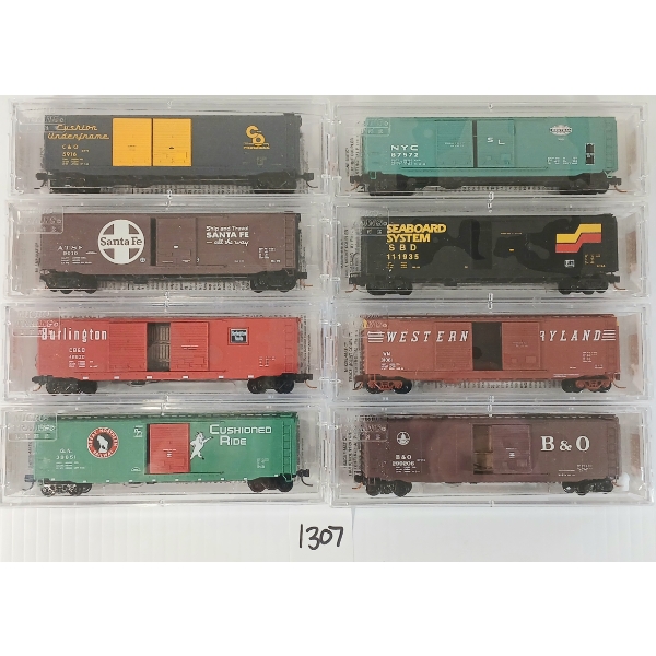 LOT OF 8 - MICRO TRAINS - WESTERN MARYLAND, SEABOARD SYSTEM, NEW YORK CENTRAL, ETC