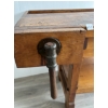 Image 2 : CARPENTERS BENCH W / VISE
