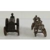 Image 5 : LOT OF 2 - CAST IRON TRACTORS