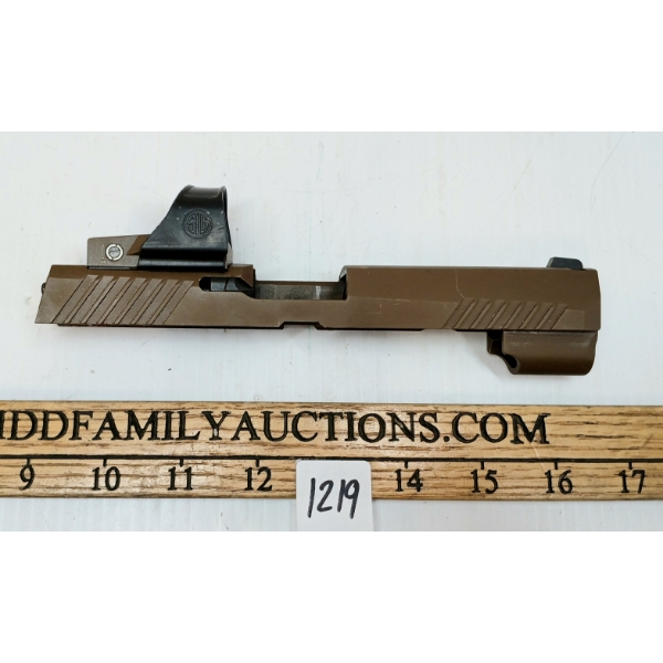 P320 M17 SLIDE W/ SIG REFLEX SIGHT