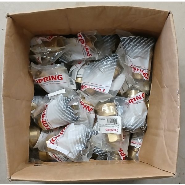 QTY OF TOPRING BRASS 1IN HYDRAULIC COUPLERS
