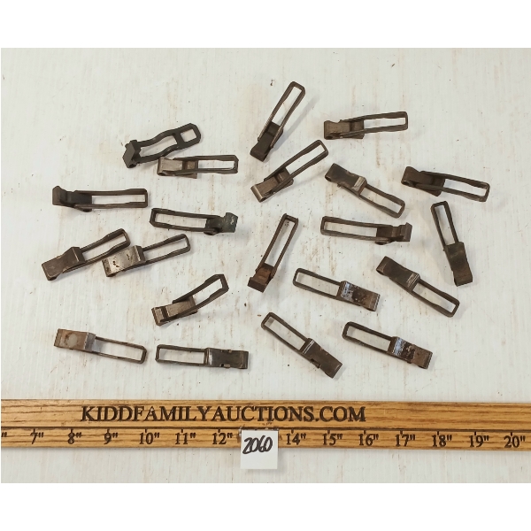 QTY OF COOEY MODEL 84-840 PARTS