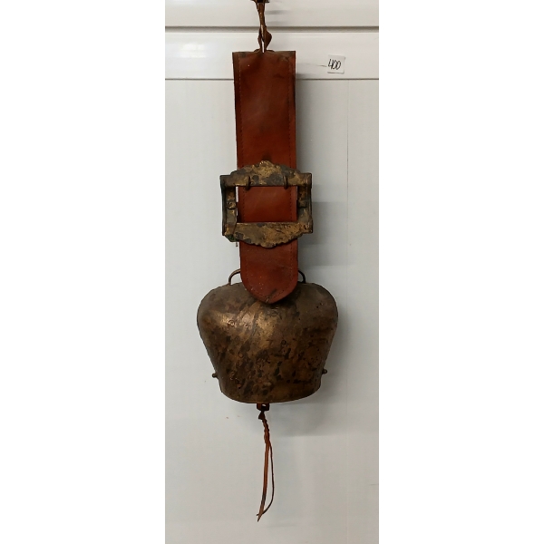 SWISS COW BELL - HAMMERED BRASS W/ LEATHER STRAP