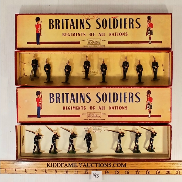 LOT OF 2 - BRITAINS LEAD FIGURES - NO. 35 & 2071 ROYAL MARINES