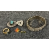 LOT OF 6 - COSTUME JEWLERY - INCL EARRINGS, BANGLE, BROOCHES, ETC
