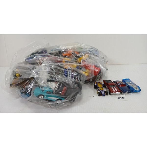 QTY OF MISC DIECAST HOT WHEELS VEHICLES