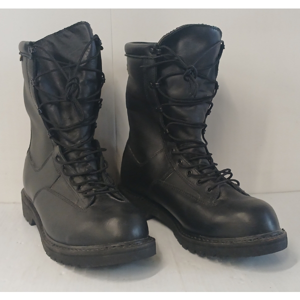 MEN'S VIBRAM ROCKY GORE-TEX BOOTS