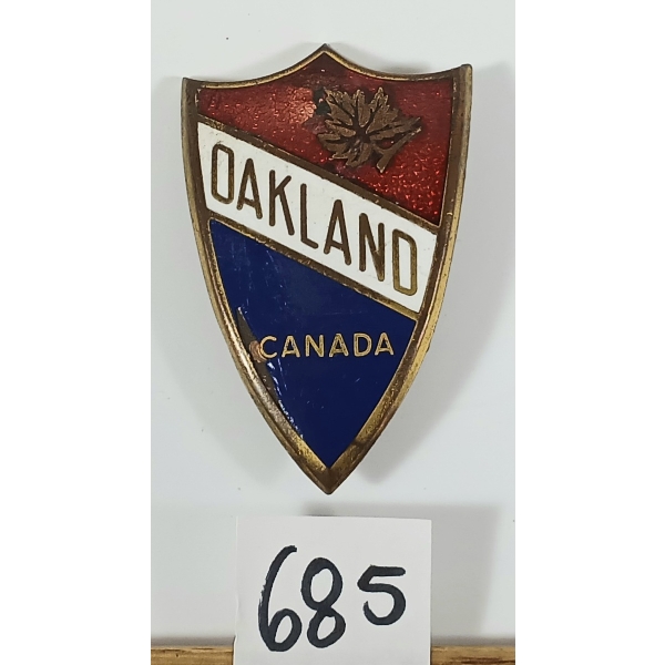 1929-1931 OAKLAND CANADA RAD BADGE