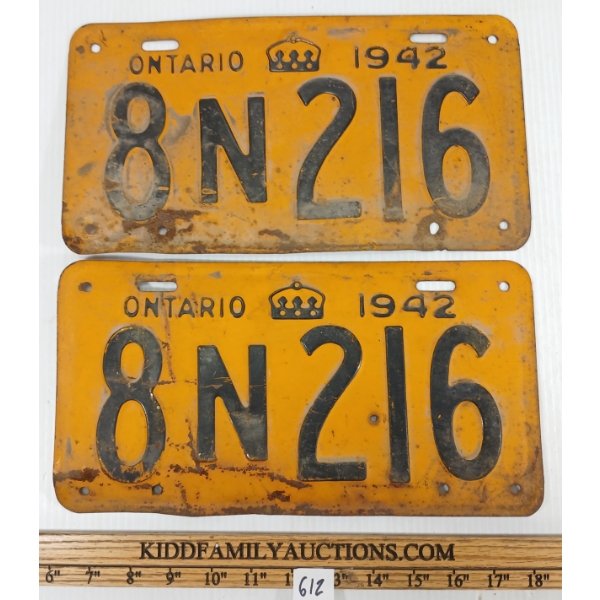 PAIR OF 1942 ONTARIO LICENCE PLATES