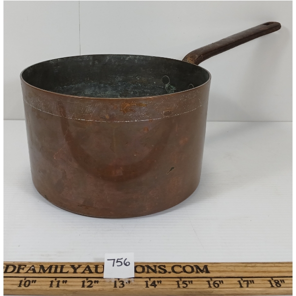VINTAGE COPPER POT