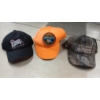 Image 4 : JOB LOT - HUNTER'S SPECIALTIES CAMO UTILITY PACK, FORIS SIGNS BASEBALL CAPS, ETC