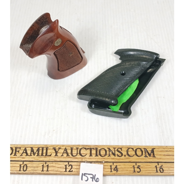 LOT OF 2 - HANDGUN GRIPS - INCL S&W
