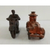 Image 3 : LOT OF 2 - CAST IRON FIRE TRUCK & MOTORCYCLE