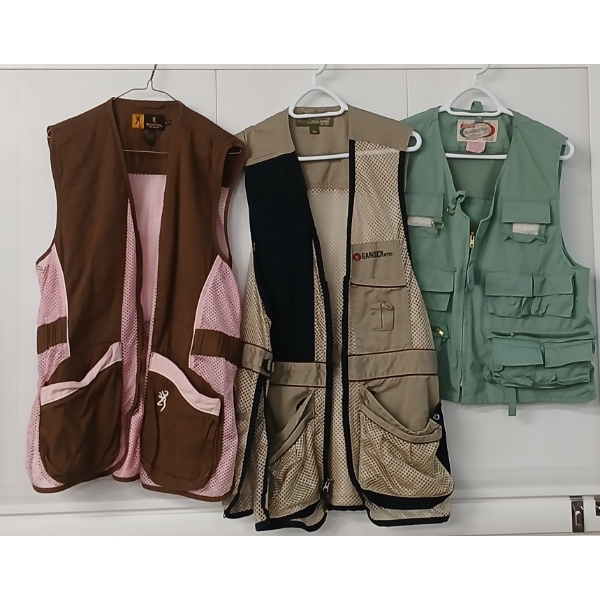 LOT OF 3 - FISHING VESTS - INCL GANDER MTN & WORLD FAMOUS